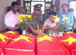 ລາວ ກະກຽມນຳອັກຖິ ນັກຮົບເສຍສະຫຼະຊີວິດເພື່ອຊາດ ຫວຽດນາມ 27 ຊຸດກັບເມືອປະເທດ